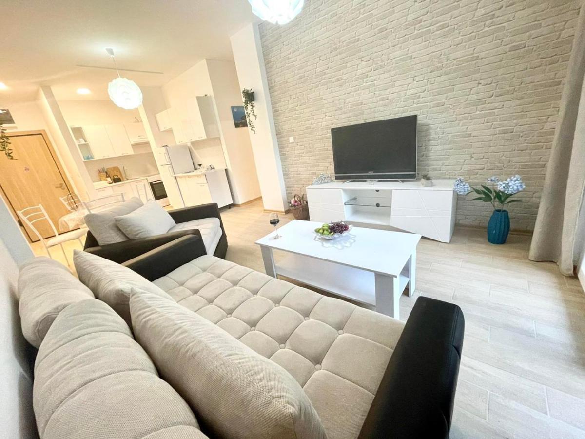 Olive Square Apartment Budva Eksteriør bilde