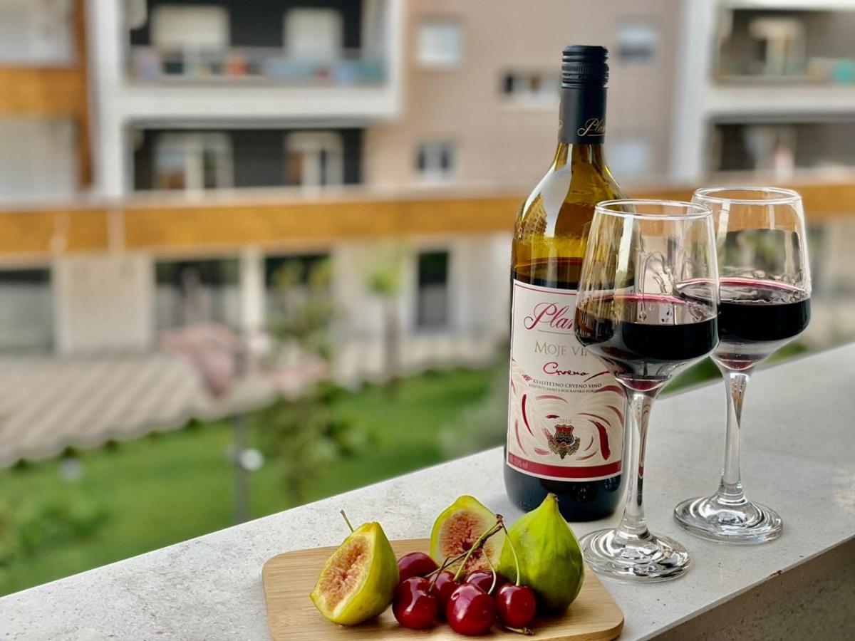 Olive Square Apartment Budva Eksteriør bilde